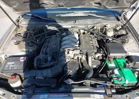 1992 Acura Legend Ls from USA, damaged, VIN JH4KA8278NC001075